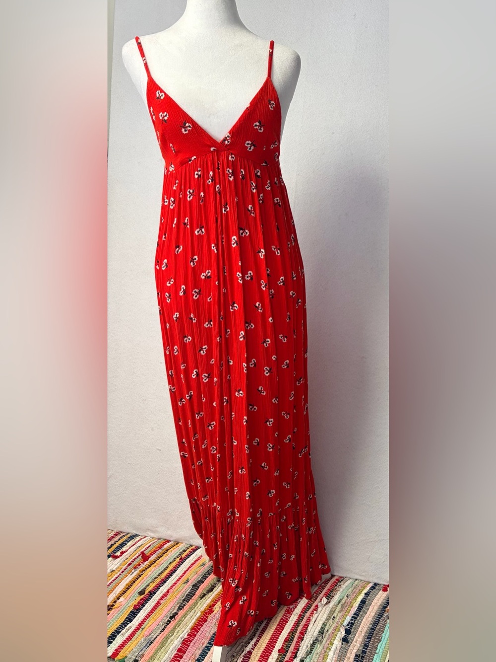 Billabong Floral Maxi Dress Red Spaghetti Straps Flowy Beach Boho Womens Small